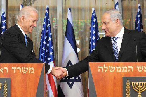 Israeli&nbsp;Prime&nbsp;Minister&nbsp;Benjamin&nbsp;Netanyahu&nbsp;(R)&nbsp;shakes&nbsp;hands&nbsp;with&nbsp;visiting&nbsp;U.S.&nbsp;Vice&nbsp;President&nbsp;Joe&nbsp;Biden&nbsp;during&nbsp;a&nbsp;joint&nbsp;statement&nbsp;at&nbsp;Netanyahu's&nbsp;residence&nbsp;in&nbsp;Jerusalem,&nbsp;March&nbsp;9,&nbsp;2010.&nbsp;(Xinhua/GPO)