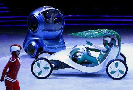 The&nbsp;concept&nbsp;car&nbsp;Yezi&nbsp;(leaf)&nbsp;made&nbsp;by&nbsp;Shanghai&nbsp;Automotive&nbsp;Industry&nbsp;Corporation&nbsp;(SAIC),&nbsp;is&nbsp;unveiled&nbsp;at&nbsp;the&nbsp;SAIC&nbsp;and&nbsp;GM&nbsp;pavilion&nbsp;of&nbsp;the&nbsp;2010&nbsp;Shanghai&nbsp;World&nbsp;Expo&nbsp;in&nbsp;Shanghai,&nbsp;east&nbsp;China,&nbsp;April&nbsp;11,&nbsp;2010.&nbsp;(Xinhua/Chen&nbsp;Fei)