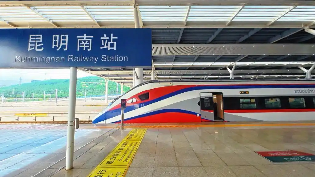 China-Laos Railway sees rising cross-border passenger traffic