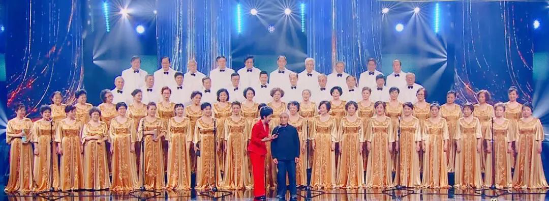 中国石油管道局油龙老年合唱团演出现场