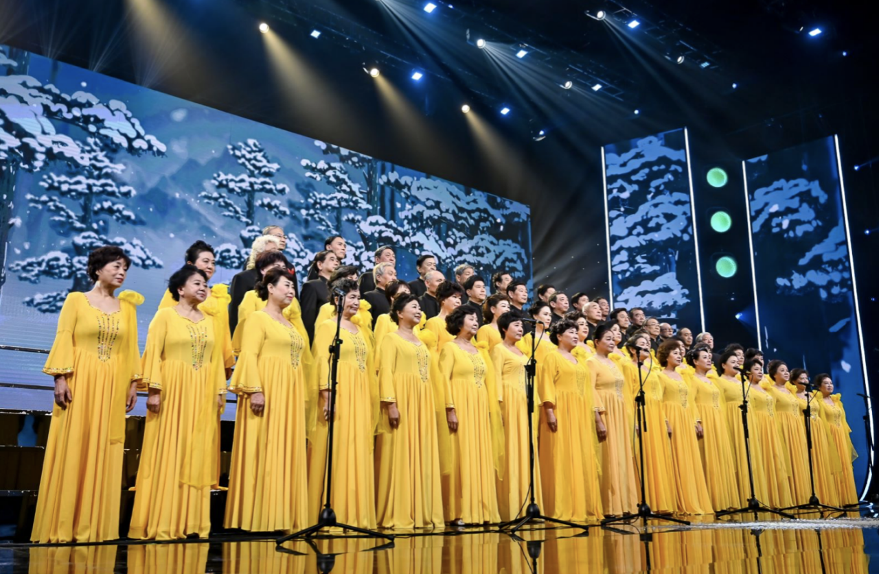北京北大荒合唱团集体亮相