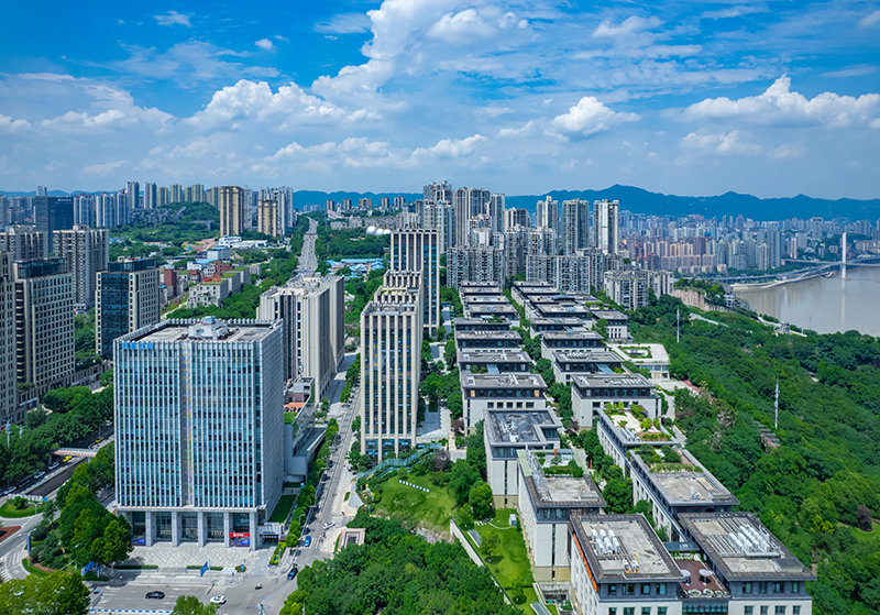 2023年8月4日,重庆,区块链数字经济产业园。