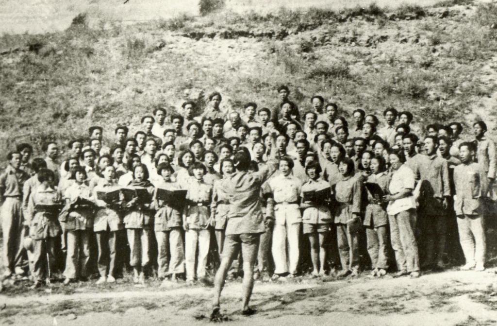 纵情歌唱,有着英雄血脉的伟大人民!——《黄河大合唱》与《神圣的战争》跨越时空的交响