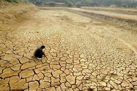 Southwest&nbsp;China's&nbsp;severe&nbsp;dry&nbsp;spell&nbsp;is&nbsp;set&nbsp;to&nbsp;continue,&nbsp;according&nbsp;to&nbsp;a&nbsp;report&nbsp;by&nbsp;the&nbsp;country's&nbsp;State&nbsp;Flood&nbsp;Control&nbsp;and&nbsp;Drought&nbsp;Relief&nbsp;Headquarters.
