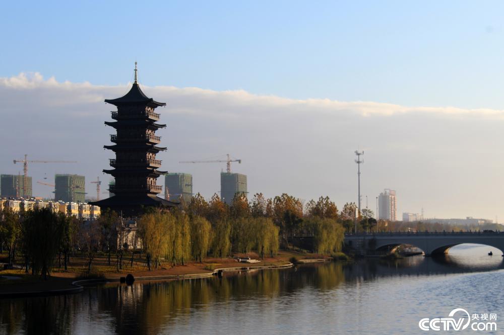 江苏海安现奇特云墙