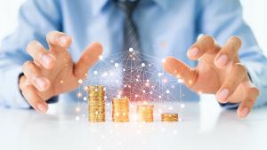 多家银行上调基金风险等级，渠道从“卖产品”转向“配方案”