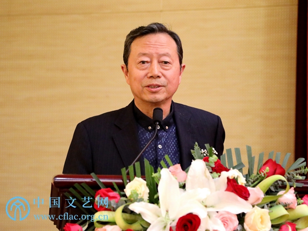 中国美协理事、西安美术学院原院长王胜利在启动仪式上发言