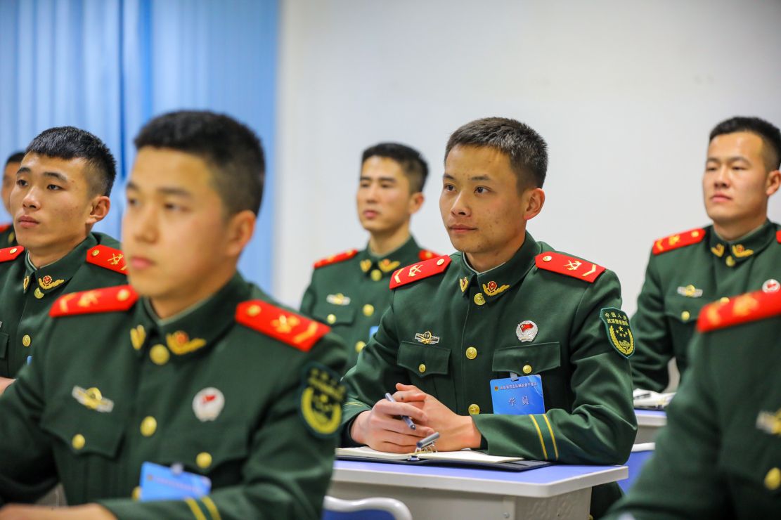 过关斩将!天津武警班长骨干集训火热进行_军事频道_央视网(cctv.com)