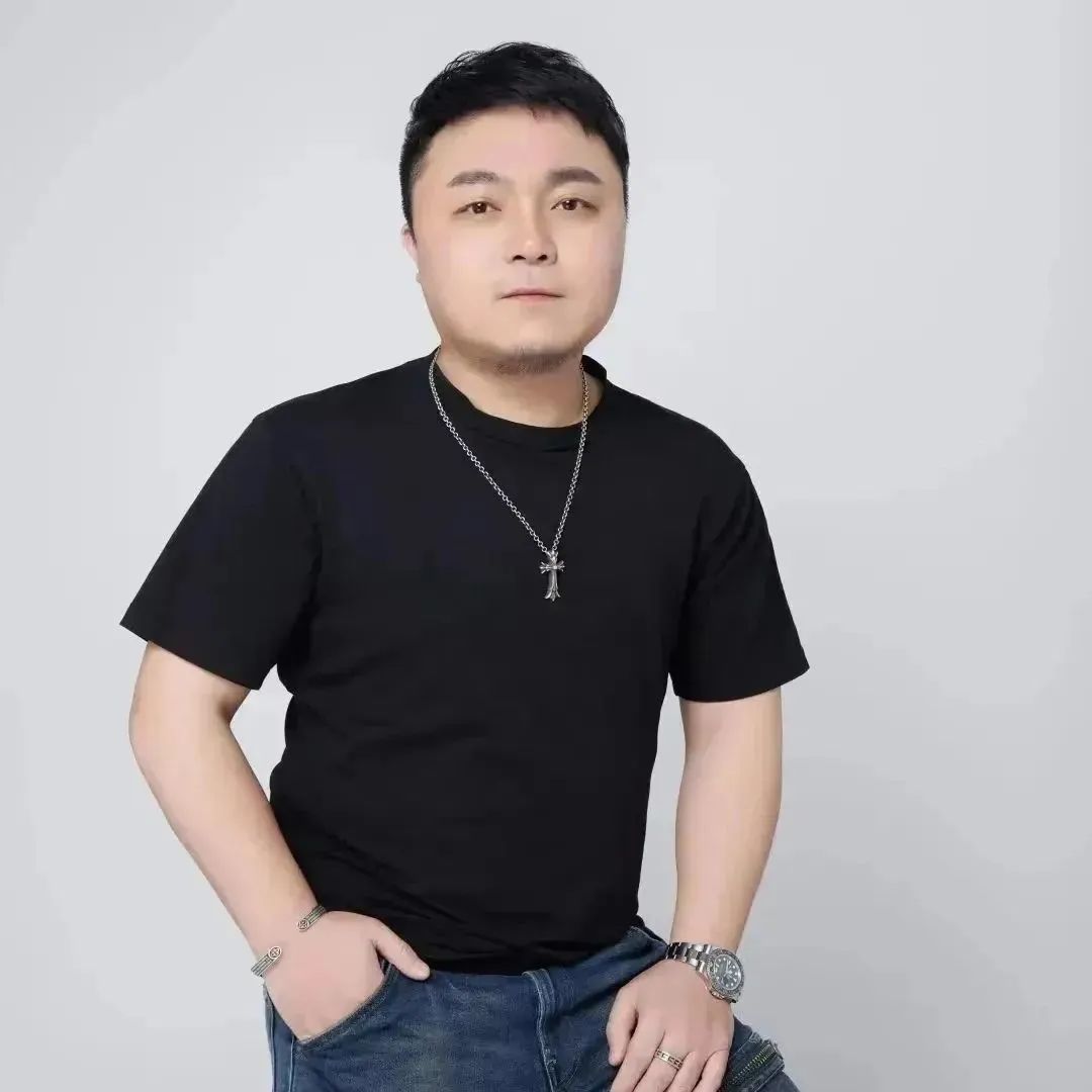 刘鸿鹄  湖南芒果互娱科技有限公司副总裁
