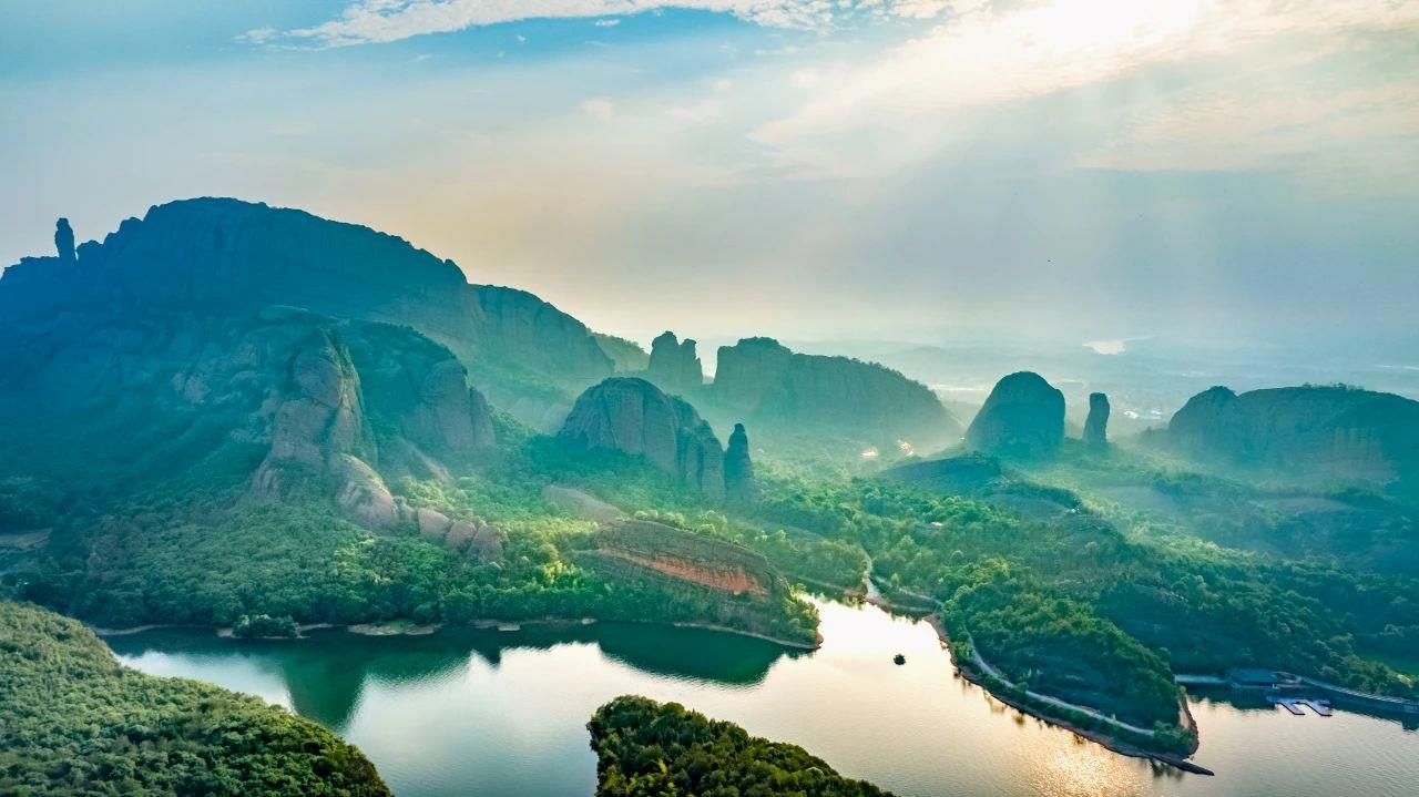 一起深呼吸这些天然氧吧哪个最让你心动