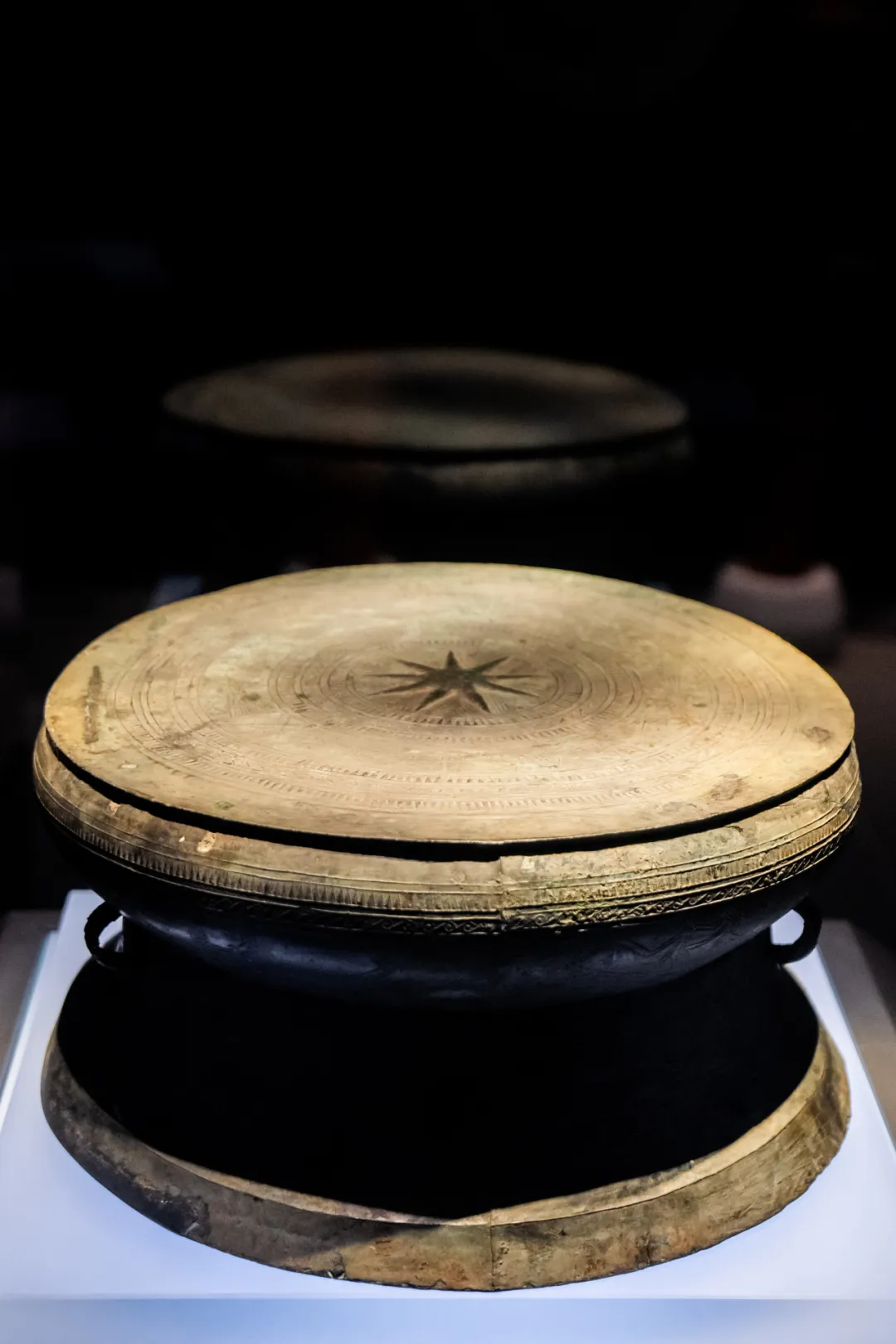 西汉·石寨山型铜鼓，赫章辅处征集，贵州省博物馆藏