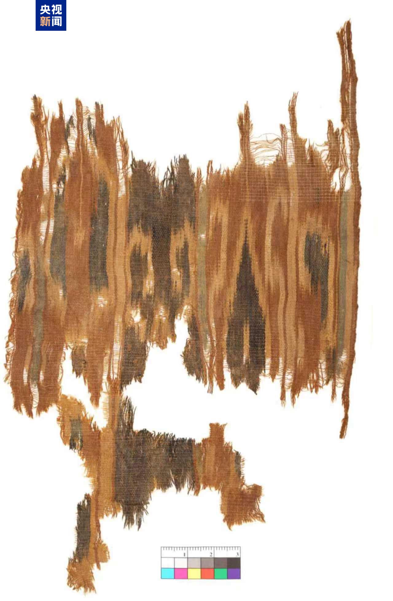 扎经染色织物残片